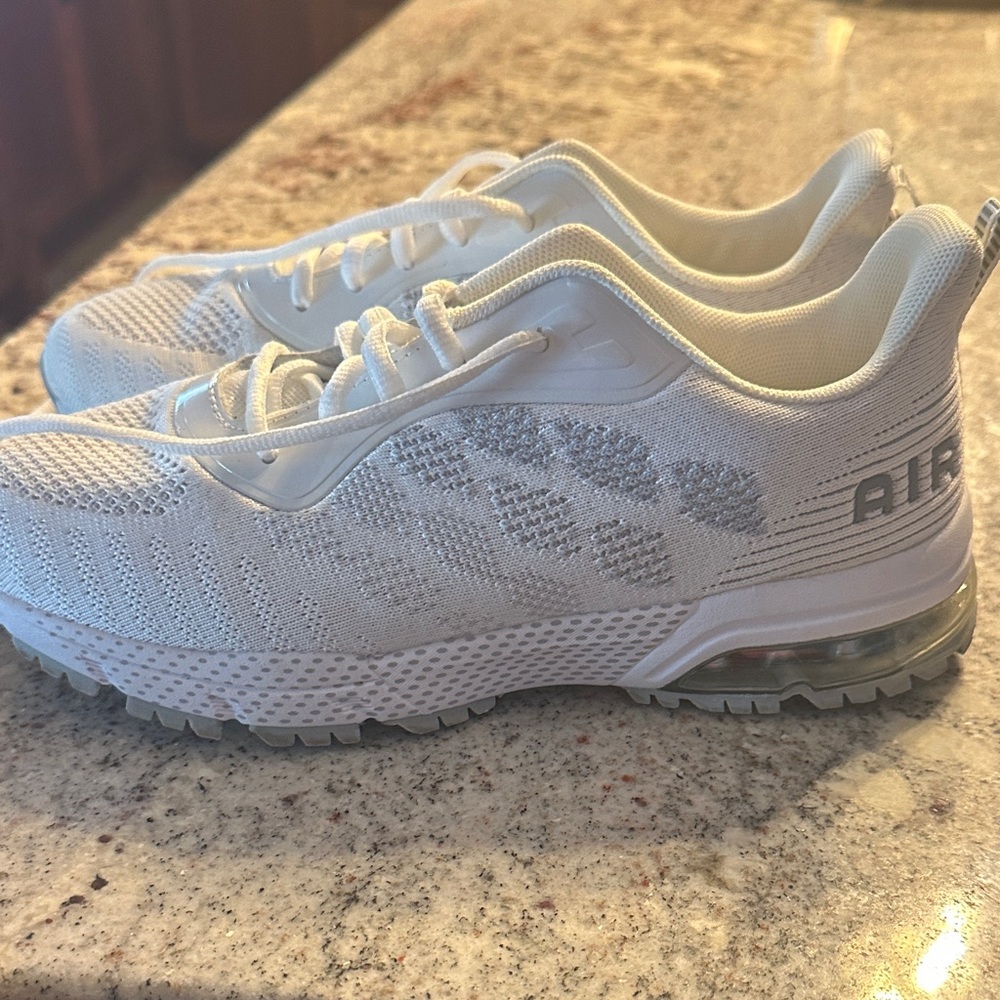 GREAT PRICE: Women's White Athletic Shoes